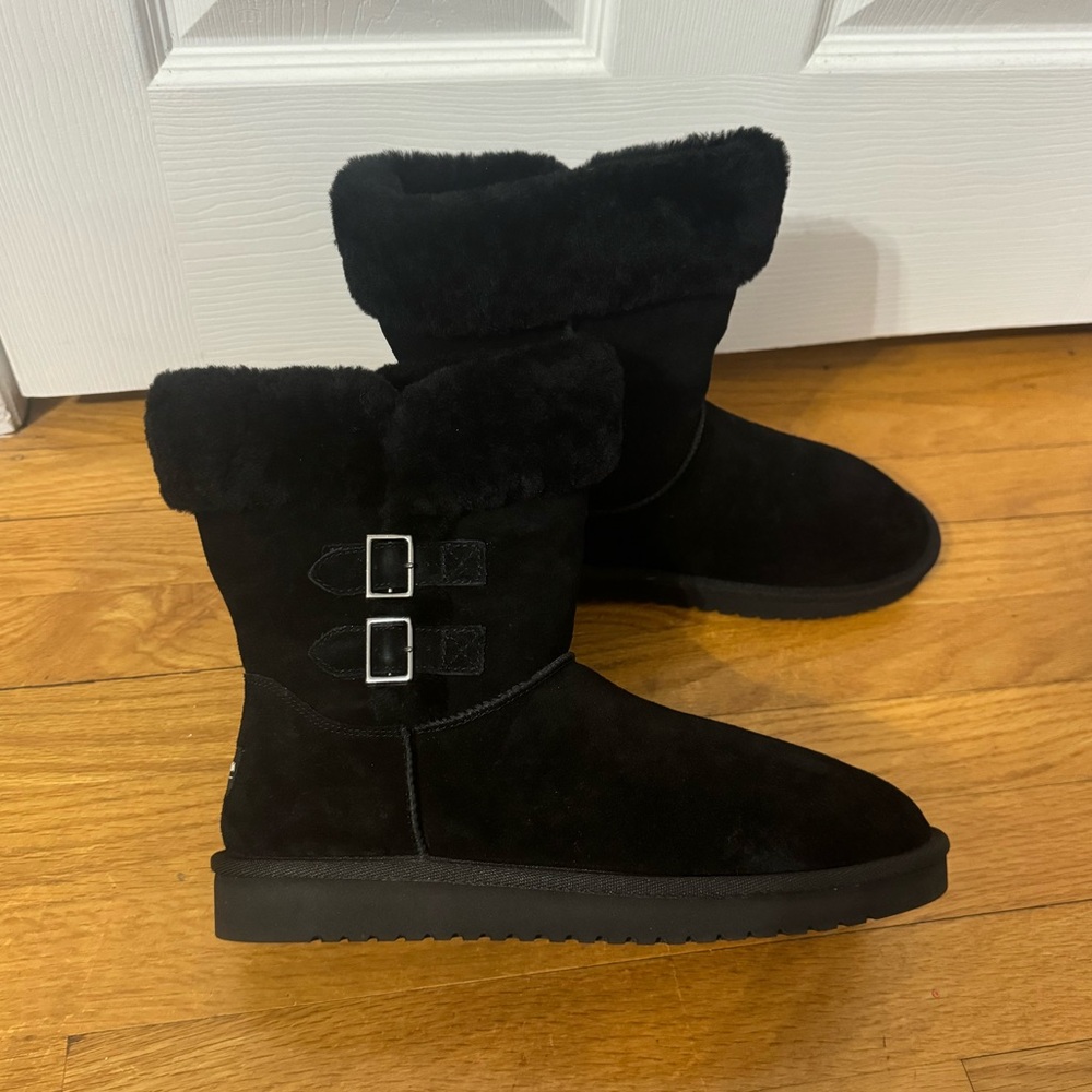 New Koolaburra by UGG boots black